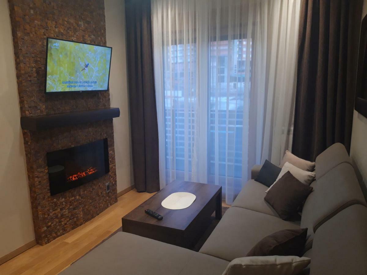 **kruna** Apart.i Apartment